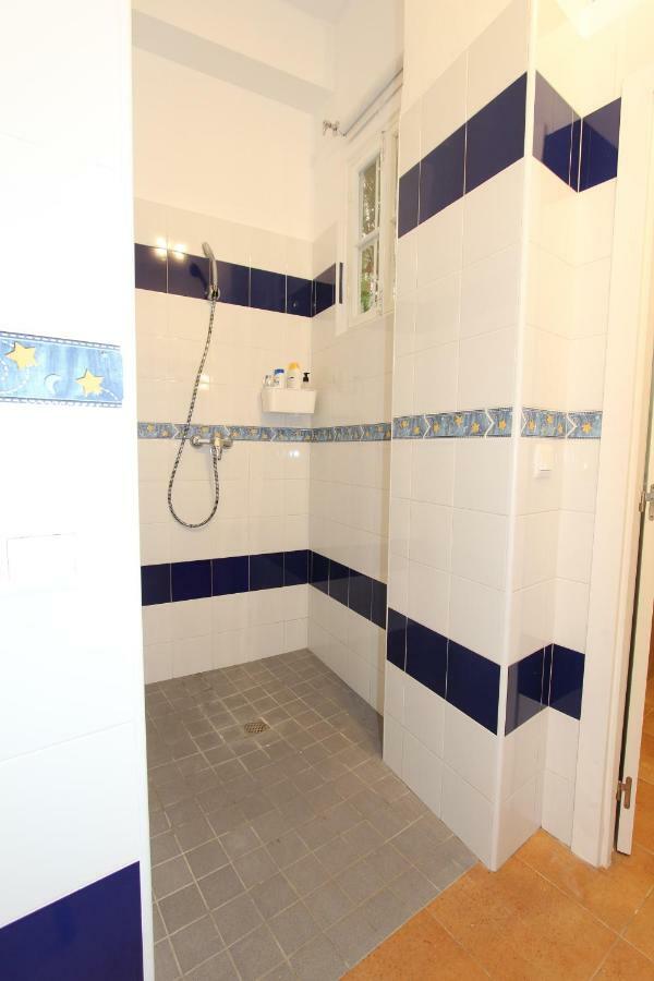 Apartamento Ollerias Малага Екстериор снимка
